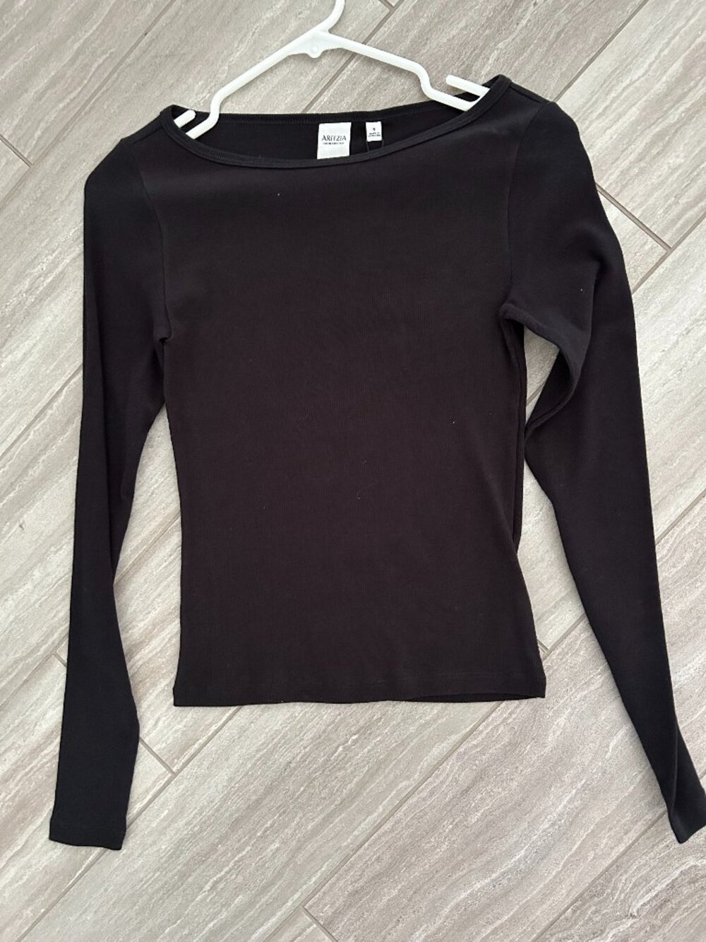 Aritzia HomeStretch Rib Airwave Boatneck Longsleeve Small Black
